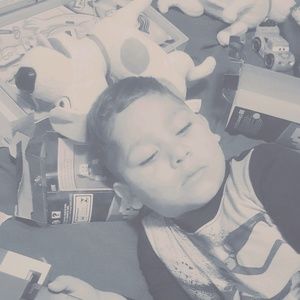 Meet your Posher, Carlos